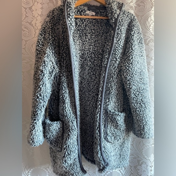 Kensie Furry Faux Fur Open Front Hooded Cardigan Women’s L/XL - Picture 2 of 8